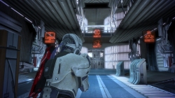 画像集#021のサムネイル/RPGながらTPSのような操作感を持ち,重厚なストーリーにのめり込めそうな「Mass Effect」の先行プレイレポートを掲載