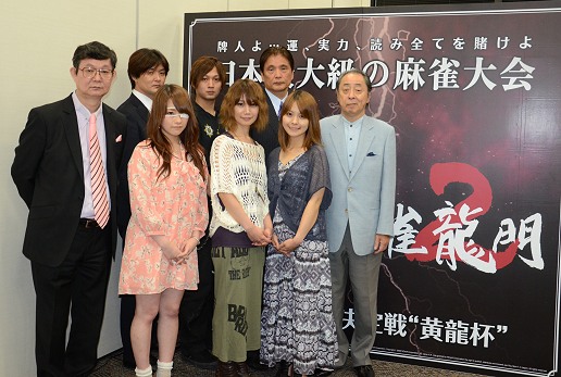 画像ギャラリー No.031のサムネイル画像 / ここで嶺上開花だと……「雀龍門」プレイヤー80万人の頂点に立つのは誰か? 「黄龍杯最終決戦」レポート