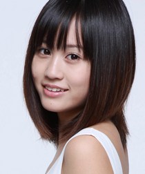 画像ギャラリー No.002のサムネイル画像 / 「IRIS Online」にAKB48が登場。前田敦子さん,大島優子さん,小野恵令奈さんが応援団長に就任,NPCとしても登場