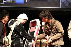 画像ギャラリー No.050のサムネイル画像 / 待望のアーケード版「スーパーストリートファイターIV」も正式発表! 2010年最強のプレイヤーが決定した「ストリートファイターIV 全国大会」レポート