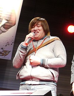 画像ギャラリー No.054のサムネイル画像 / 待望のアーケード版「スーパーストリートファイターIV」も正式発表! 2010年最強のプレイヤーが決定した「ストリートファイターIV 全国大会」レポート