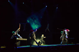 画像ギャラリー No.034のサムネイル画像 / ペルソナ4の舞台が再び。「VISUALIVE『ペルソナ4』the EVOLUTION」,通し稽古の内容とキャスト陣のコメントをお届け