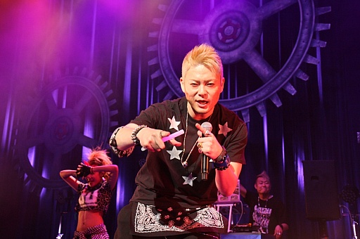 画像集#008のサムネイル/品川ステラボールをペルソナファンの熱狂が包み込んだ「PERSONA MUSIC BOX 2014」をレポート