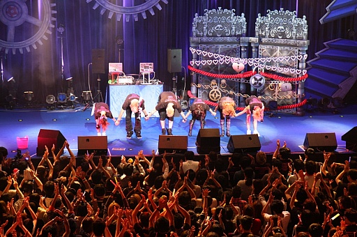 画像集#010のサムネイル/品川ステラボールをペルソナファンの熱狂が包み込んだ「PERSONA MUSIC BOX 2014」をレポート