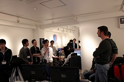 画像ギャラリー No.007のサムネイル画像 / 「League of Legends」で知られるRiot Gamesのスタッフが,日本のプレイヤーによる声を聞くことを目的に来日。スタッフとの交流戦も行われたLANパーティの模様をレポート