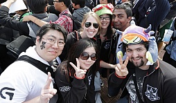 #020Υͥ/ͭԿ4ͤȤʤäLeague of Legends World Championshipϡϸڹबͥ