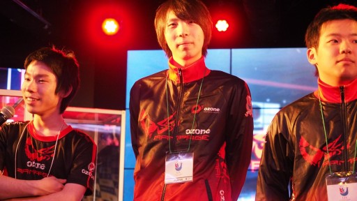 画像ギャラリー No.030のサムネイル画像 / 必要なのは,世界を目指すという覚悟――LoL国内リーグ戦「LJL 2015 SEASON1」開幕戦レポート。DetonatioN代表に聞くシーンのこれから