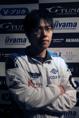 画像ギャラリー No.045のサムネイル画像 / 必要なのは,世界を目指すという覚悟――LoL国内リーグ戦「LJL 2015 SEASON1」開幕戦レポート。DetonatioN代表に聞くシーンのこれから