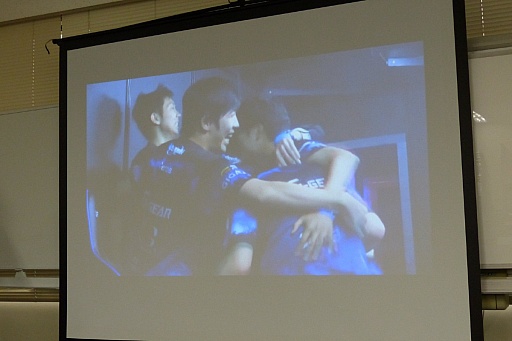 ���������꡼ No.011�Υ���ͥ������ / �����e-Sports�򸣰������Ȥȥץ������ߥ󥰥�����Υ꡼������������̤��Ȳ�ǽ���ˤĤ��Ƹ�ä�JOGA��ŤΥ��ߥʡ����ݡ���