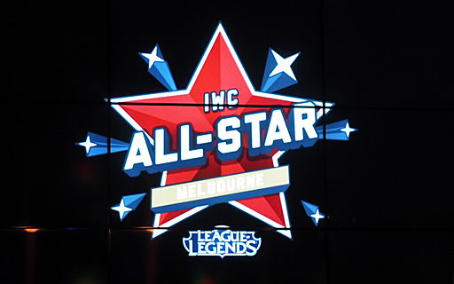 画像ギャラリー No.001のサムネイル画像 / 「League of Legends」のオールスター戦に挑む日本代表選手を激励する「IWCA 日本代表壮行会」が開催