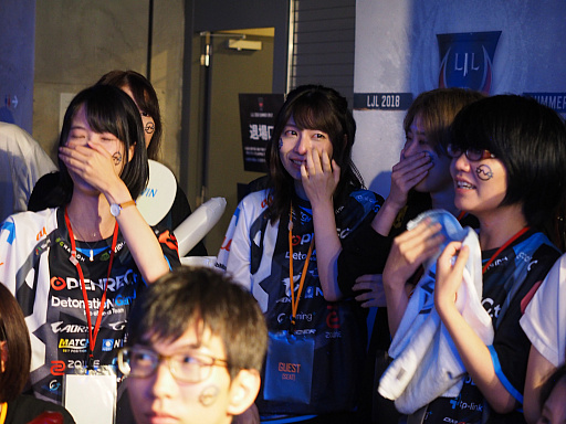 画像ギャラリー No.009のサムネイル画像 / 「リーグ・オブ・レジェンド」の国内リーグ「LJL 2018 Summer」決勝戦レポート。DetonatioN FocusMeが2年5ヶ月ぶりの悲願の優勝を果たす