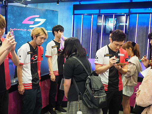 画像ギャラリー No.013のサムネイル画像 / 「リーグ・オブ・レジェンド」の国内リーグ「LJL 2018 Summer」決勝戦レポート。DetonatioN FocusMeが2年5ヶ月ぶりの悲願の優勝を果たす