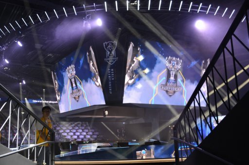 画像ギャラリー No.029のサムネイル画像 / Riot Games公式のeスポーツ施設「LoL PARK」がすごい。サモナー大興奮のオープンブースアリーナを紹介