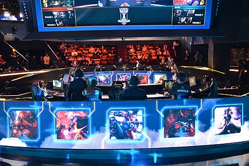 画像ギャラリー No.003のサムネイル画像 / 「リーグ・オブ・レジェンド」世界大会Worlds 2018,DFMはKBMとの再戦で敗北。C9との試合にすべてがかかる