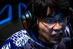 画像ギャラリー No.002のサムネイル画像 / 「LJL 2019 Summer Split」7月27日,28日に開催されるWeek8,9の見どころ。Nap選手が復帰し,万全の態勢となったCGAにV3が挑む