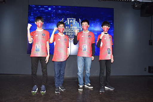 画像ギャラリー No.002のサムネイル画像 / 「第3回全国高校eスポーツ選手権」の決勝大会をレポート。「ロケットリーグ」と「リーグ・オブ・レジェンド」の高校No.1チームが決定!