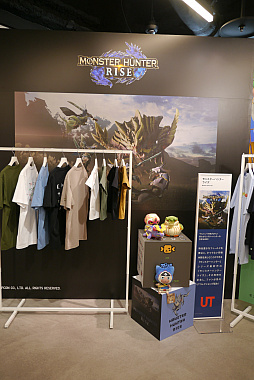 画像ギャラリー No.057のサムネイル画像 / 「リーグ・オブ・レジェンド」「あつ森」「モンハンライズ」「ポケモン」など新作Tシャツが勢揃い。ユニクロの「UT」新作コレクション展示会をレポート