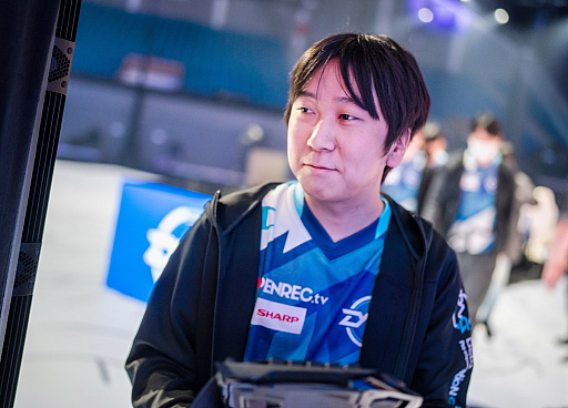 画像ギャラリー No.002のサムネイル画像 / DetonatioN FocusMe,Yutapon選手インタビュー。「リーグ・オブ・レジェンド」の世界大会「Worlds」を終えて