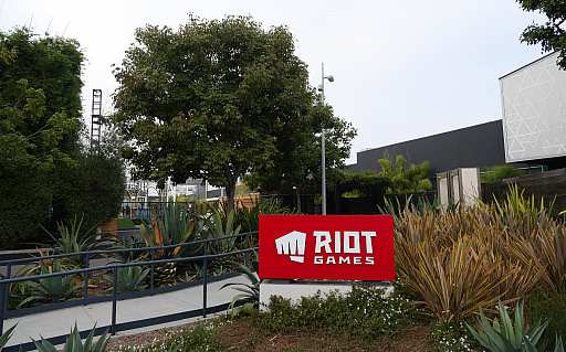 ꡼ No.013Υͥ / ֥꡼֡쥸ɡפΥ˥ArcaneɸǰRiot GamesܼҤǳŤ줿ץߥ٥Ȥݡ