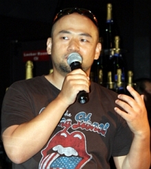 画像ギャラリー No.010のサムネイル画像 / 日本初のプレイアブル出展に全国からファンが集合。クライマックスアクション「BAYONETTA」の先行体験会が開催