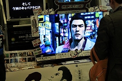 画像ギャラリー No.007のサムネイル画像 / GAMESマーヤ葛西店で「龍が如く3」を先行体験してきた＆名越稔洋氏によるサイン会レポートを掲載