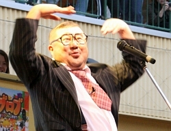 画像集#002のサムネイル/芋洗坂係長が激しく踊りまくった,「ブロブ:カラフルなきぼう」発売記念イベントをレポート