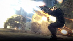 画像集#009のサムネイル/シングル/マルチ共に大きくパワーアップ。最大60人対戦も可能なPS3用FPS「RESISTANCE 2」のプレイレポートを掲載