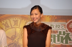 画像集#007のサムネイル/いよいよ明日発売! 大泉洋さんや堀北真希さんらが駆けつけたNDS「レイトン教授と最後の時間旅行」発売記念イベント。アニメ映画は2010年お正月に公開