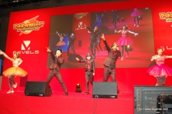 ꡼ No.003 | 12000ͰʾΥե줷֥ʥޥ֥2פ֥եåȥܡեƥס֥ʥޥ֥3פ11 for AFRICAפȯɽԤ줿ͤݡ