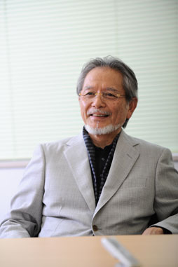 ꡼ No.008Υͥ / եߥǡ֥ڥ󥫡Ԥˤ΢äˡǯ70Сȳ37ǯθ򥯥ꥨå¼᤬֤뤢κ