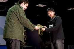 ������#018�Υ���ͥ���/12�Υ�ǥ��������͡����֥쥸������ �������ι�ʤȤ��ˡץ�ǥ����й����٥�Ȥ����ͤ��ݡ��ȡ��桼��������4��25���˳���