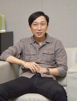 画像ギャラリー No.002のサムネイル画像 / 「FINAL FANTASY XV」と「KINGSGLAIVE」は,同じ世界をまったく違う表現方法で描く。田畑 端氏と野末武志氏が語る“ゲーム”と“映画”