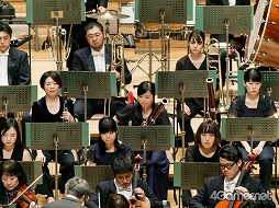 画像集#006のサムネイル/作曲家・下村陽子氏の30周年記念コンサートをレポート。ゲーム音楽はもちろん，舞台やアニメに提供された楽曲の数々がオーケストラの演奏で披露
