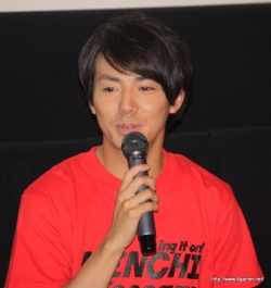 画像ギャラリー No.003のサムネイル画像 / 撮影中のマル秘エピソードはネタが尽きない? 実写映画「喧嘩番長 劇場版〜全国制覇〜」舞台挨拶をレポート