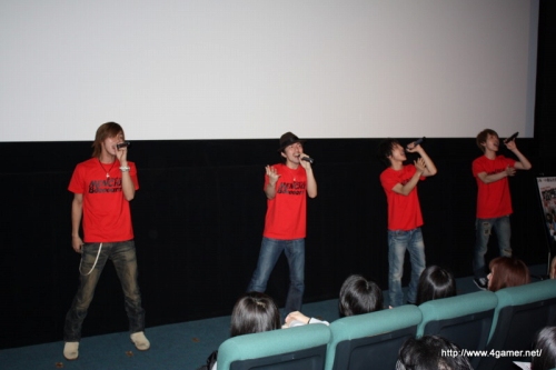 画像ギャラリー No.010のサムネイル画像 / 撮影中のマル秘エピソードはネタが尽きない? 実写映画「喧嘩番長 劇場版〜全国制覇〜」舞台挨拶をレポート