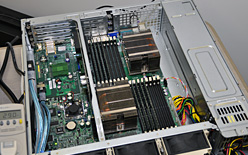 画像集#003のサムネイル/AMD,6コアCPU「Istanbul」の動作デモを公開。サーバー向けプラットフォームロードマップのアップデートも