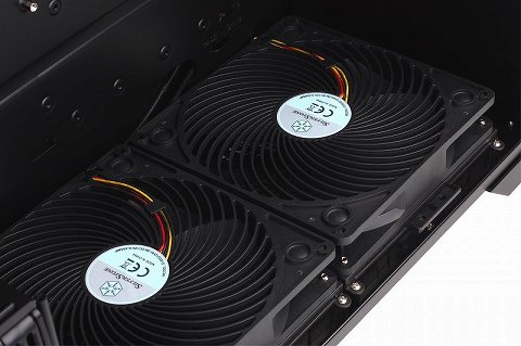 ꡼ No.004Υͥ / ޡPCRaven 2פβǤо