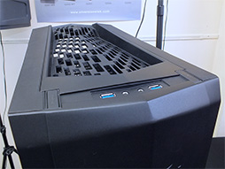 ꡼ No.003Υͥ / SilverStoneޡPCRaven RV05פոMini-ITXͤΡRaven Z RVZ01פϪ