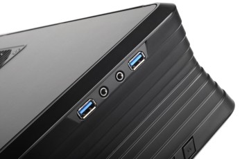 画像集#009のサムネイル/SilverStone製のゲーマー向けMini-ITXケース「RVZ01」が1月24日に発売