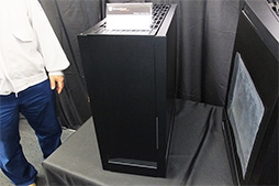画像集#007のサムネイル/Silverstone製ゲーマー向けPCケース「Raven RV05」は5月下旬以降に発売。Mini-ITXケース「Raven Z RVZ01」の1000台限定カラーも披露