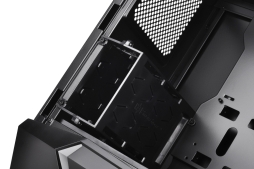 画像集#011のサムネイル/マザーを90度傾けるSilverStone製ゲーム用PCケース「Raven 5」が発売