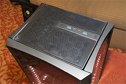 ꡼ No.007 | CES 2017SilverStoneդΩ߷פѤMini-ITX PCϪ