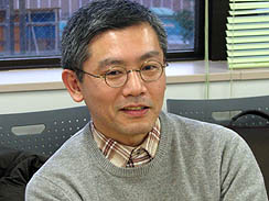 画像集#002のサムネイル/新たなプレイヤー層の開拓を目指す,Si-phonの「空母決戦」について,デザイナーの石川淳一氏に話を聞く