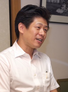 画像ギャラリー No.028のサムネイル画像 / 「空母決戦」のSi-phon谷村氏,エレメンツ石川氏に鈴木銀一郎氏を交えて徳岡正肇が聞く空母ゲームのあれこれ