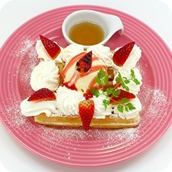 画像ギャラリー No.002のサムネイル画像 / スイーツパラダイス新宿東口店で「Livly Island COR」とのコラボ企画がスタート