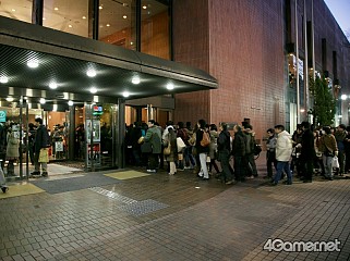 画像集#005のサムネイル/全編これイトケン節! バトル曲から「下水道」までがバンド演奏。「サガ」シリーズ新作についての言及もあった,「One Night Re:Birth Again」の詳細をレポート