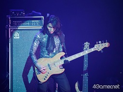 画像集#011のサムネイル/全編これイトケン節! バトル曲から「下水道」までがバンド演奏。「サガ」シリーズ新作についての言及もあった,「One Night Re:Birth Again」の詳細をレポート