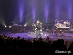 画像集#032のサムネイル/全編これイトケン節! バトル曲から「下水道」までがバンド演奏。「サガ」シリーズ新作についての言及もあった,「One Night Re:Birth Again」の詳細をレポート