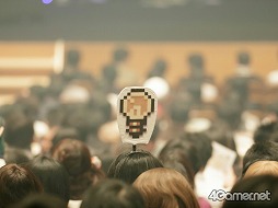 画像集#034のサムネイル/全編これイトケン節! バトル曲から「下水道」までがバンド演奏。「サガ」シリーズ新作についての言及もあった,「One Night Re:Birth Again」の詳細をレポート