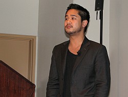 ꡼ No.001Υͥ / GDC 2010礭ʥҶǥŪ˺줿ܡBattlefield 1943פʪ줬餫